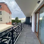 Апартаменты Solek, Hotelowe I Goscinne Ze Sniadaniem, Przyjazne Zwierzetom, Wyjatkowe, Z Widokiem Na Jezioro Jamno I W Bardzo Bliskiej Odleglosci Od Morza Мельно