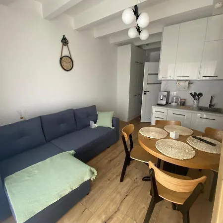 Solek, Hotelowe I Goscinne Ze Sniadaniem, Przyjazne Zwierzetom, Wyjatkowe, Z Widokiem Na Jezioro Jamno I W Bardzo Bliskiej Odleglosci Od Morza Apartman Mielno