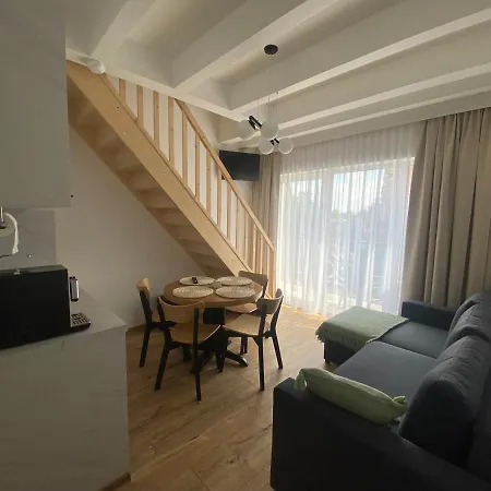 Solek, Hotelowe I Goscinne Ze Sniadaniem, Przyjazne Zwierzetom, Wyjatkowe, Z Widokiem Na Jezioro Jamno I W Bardzo Bliskiej Odleglosci Od Morza Apartman